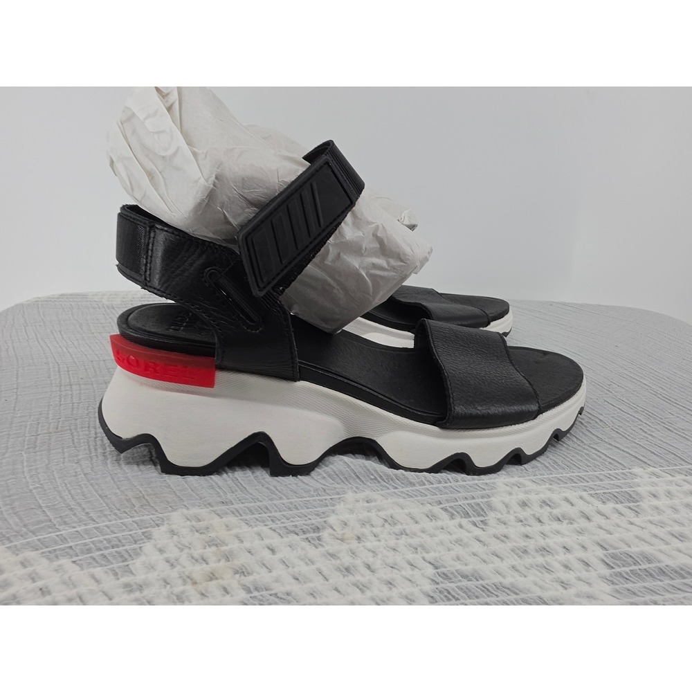 Sorel Kinetic Impact Sandal Black White Leather Platform NL3567-010 Womens 11